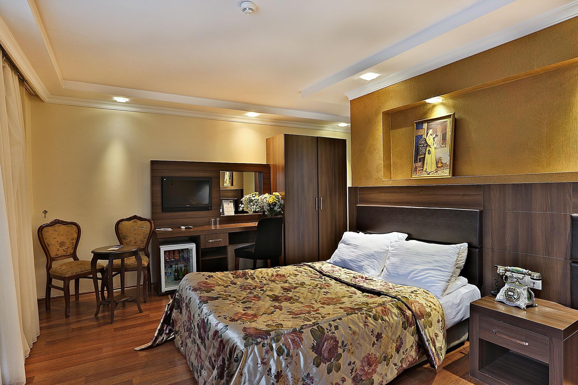 The Istanbul Hotel Buitenkant foto