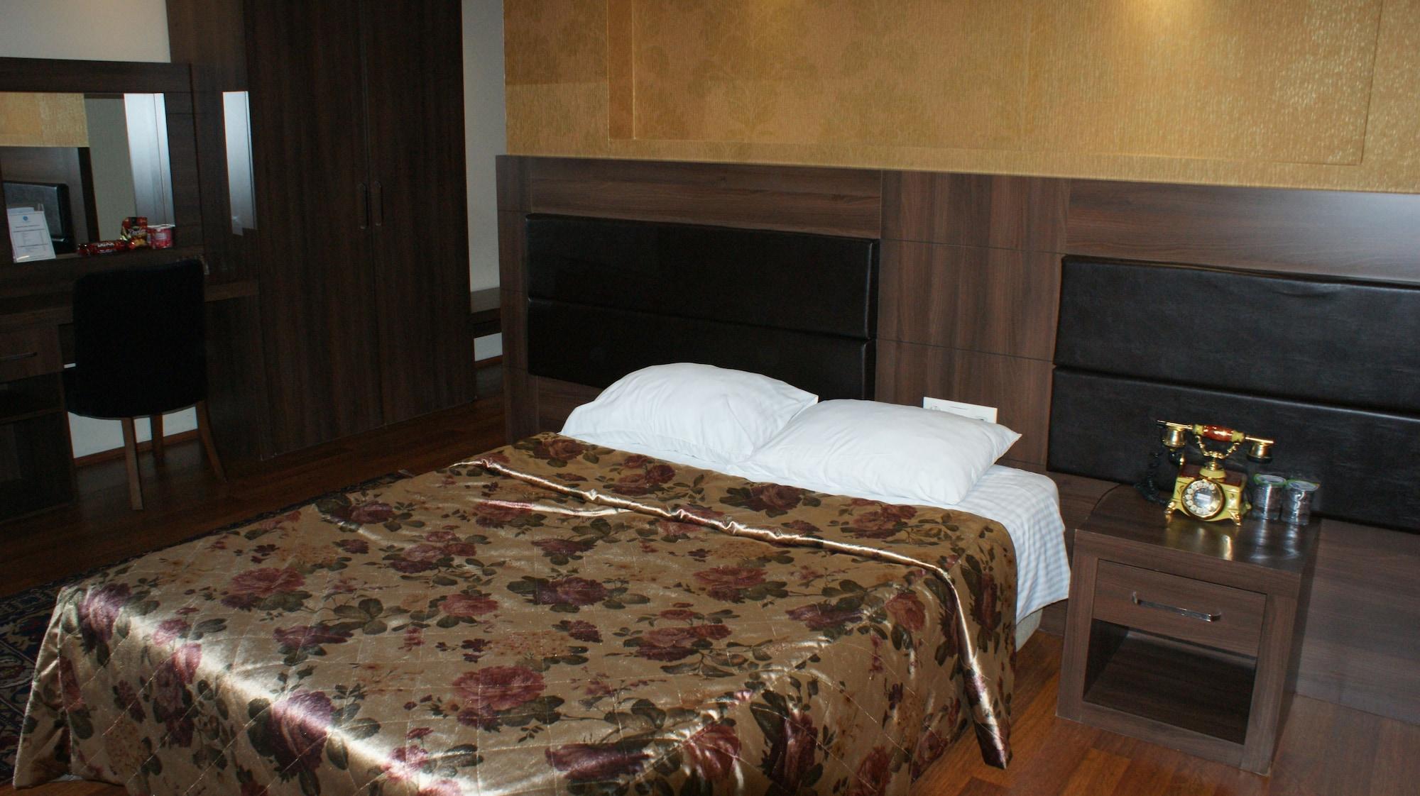 The Istanbul Hotel Buitenkant foto