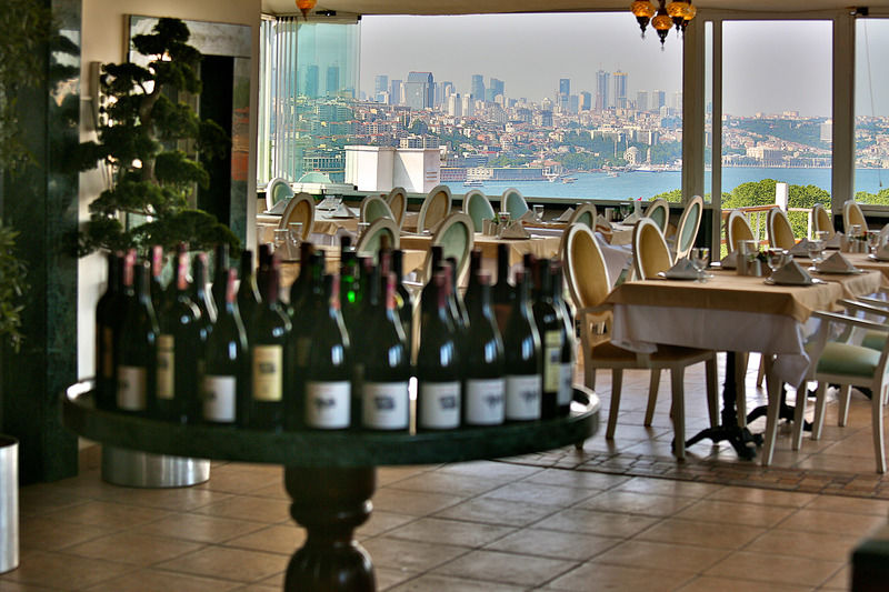 The Istanbul Hotel Buitenkant foto