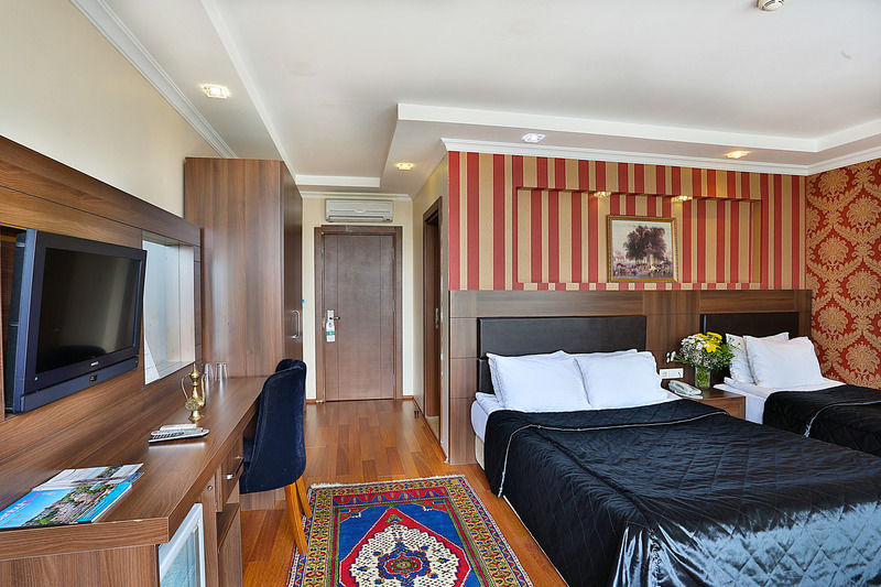 The Istanbul Hotel Buitenkant foto