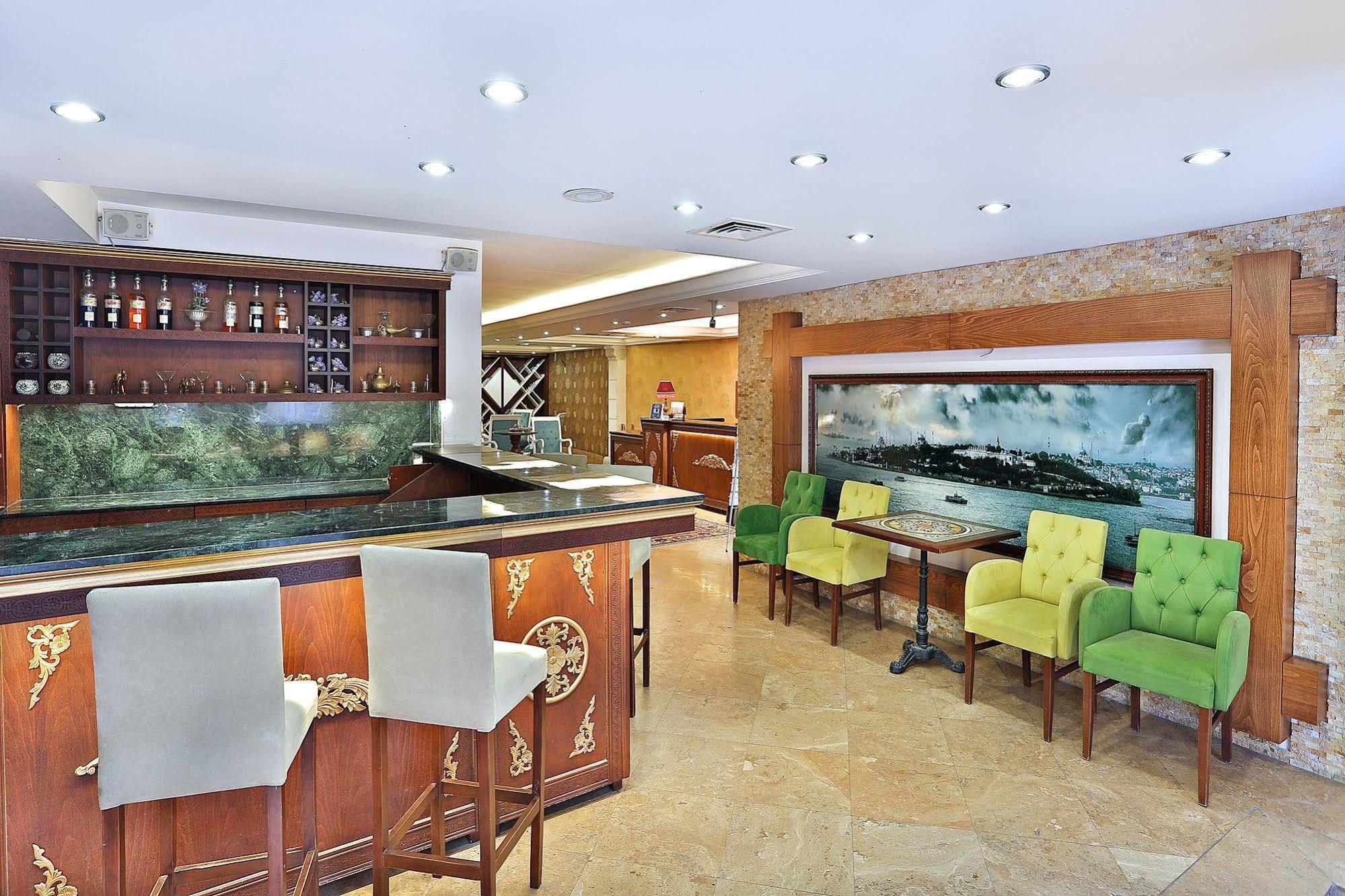The Istanbul Hotel Buitenkant foto